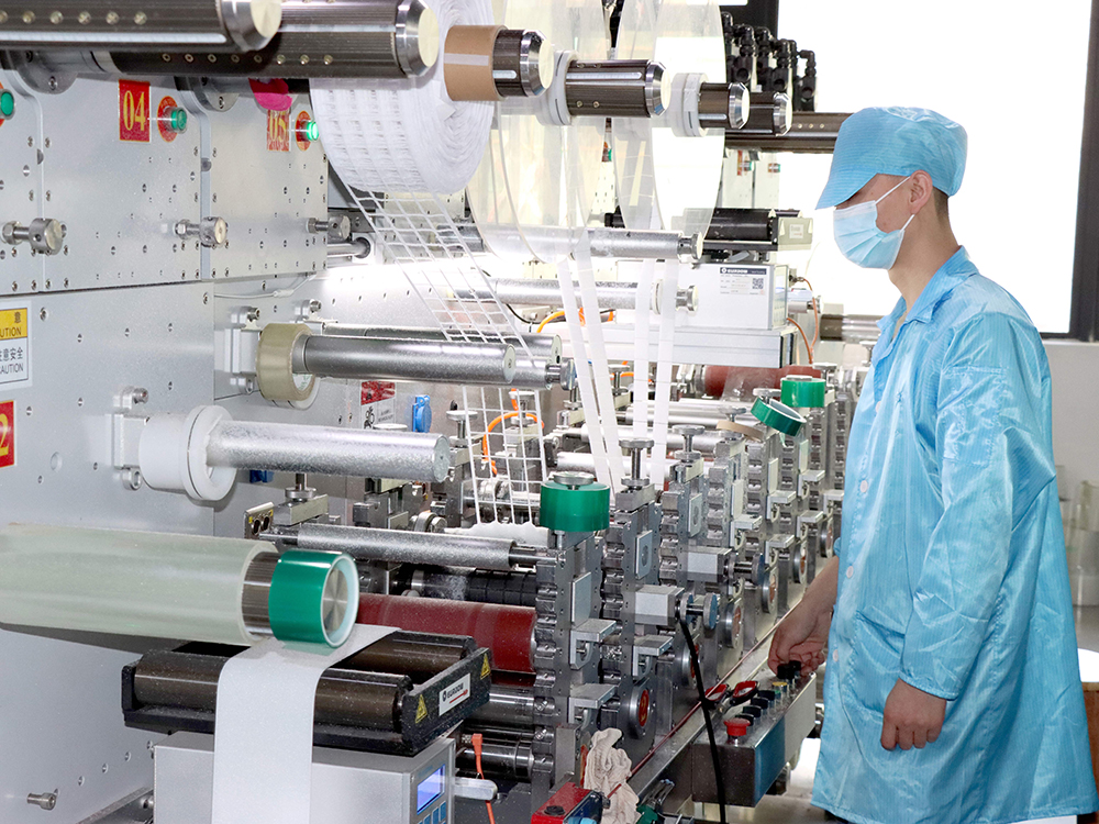 杰诚-日韩人妻鲁交色情精品视频生产线