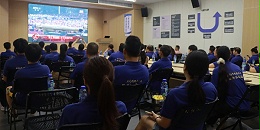 杰诚魔术贴停工组织全员观礼阅兵：以实业初心致敬民族精神，以创新使命引领行业未来