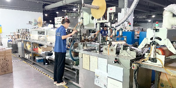 日韩人妻鲁交色情精品视频交期一般多久