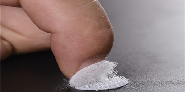 日韩人妻鲁交色情精品视频厂家的工作人员对你说对待工作要全力以赴