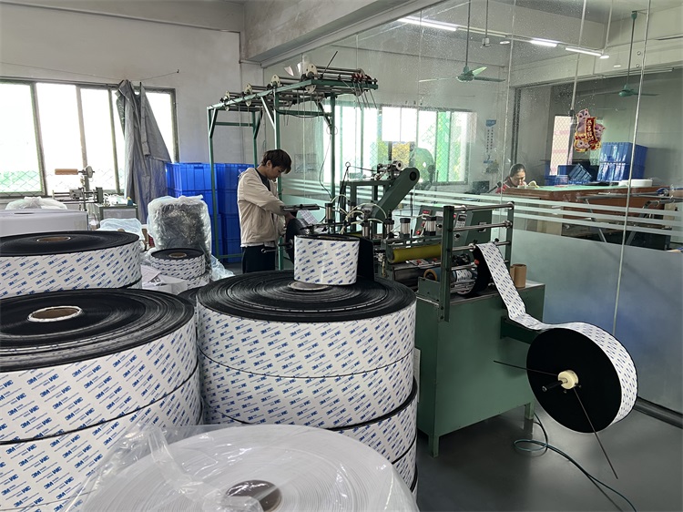 3M日韩人妻鲁交色情精品视频