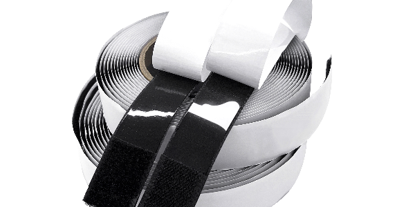 纱窗网怎样连接魔术贴？