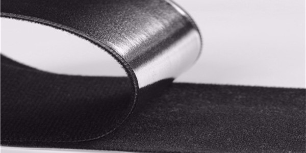 粘扣带背胶生产加工普遍顾忌