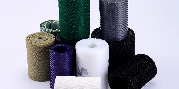 射出勾魔术贴：智能运动护具的“稳定器”与“调节师”