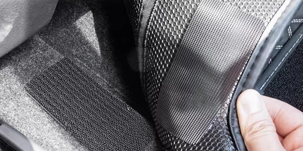 汽车行业最关注日韩人妻鲁交色情精品视频的哪种特性