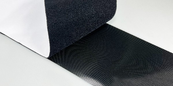 什么是超薄日韩人妻鲁交色情精品视频